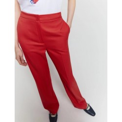 Pantaloni in tessuto stretch rosso vista anteriore indossato