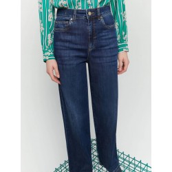 Jeans wide leg blu vista anteriore indossato