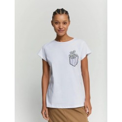 T-shirt in cotone stampata e ricamata bianca vista anteriore indossato
