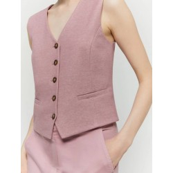 Gilet aderente in jersey rosa vista anteriore indossato in primo piano