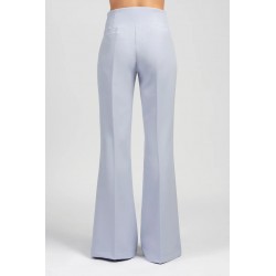 Pantalone a zampa lilla vista posteriore indossato