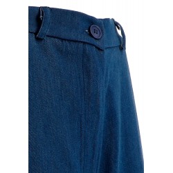 Pantaloni larghi in denim di cotone blu vista anteriore primo piano bottone e zip