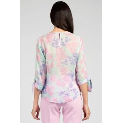 Blusa in gergette a fantasia lavanda vista posteriore indossato