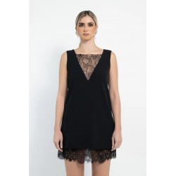 ABITO CORTO CON INSERTI IN PIZZO NERO - VALENTINA RIO - vista anteriore indossato primo piano sul primo piano