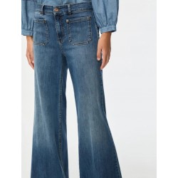 EANS A ZAMPA OVER  BLUE JEANS - IBLUES - IBLBIANCA - vista in primo piano anteriore indossato