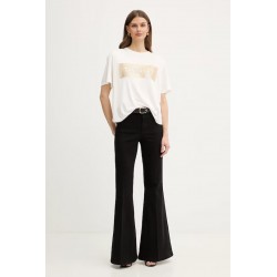 T-SHIRT DONNA IN VISCOSA AVORIO CON LOGO PAILLETTES ORO - TWINSET - vista anteriore indossata