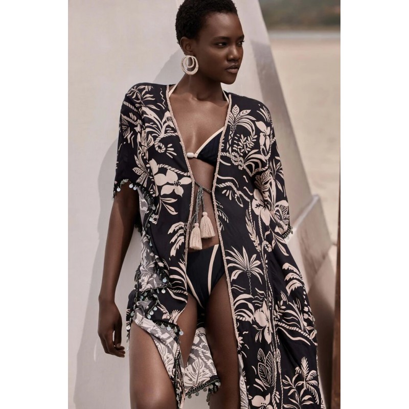 KIMONO COPRICOSTUME STAMPA TROPICALE NERO - VACANZE ITALIANE - BRIGITTE.jpg - vista anteriore indossato